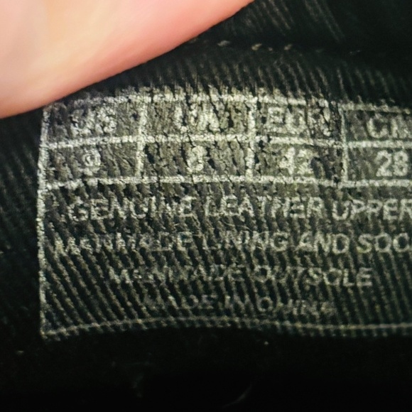 La Forst Cater II Kitchen Grade Oil and slip Resistant (From Fanshawe culinary) - Picture 3 of 9